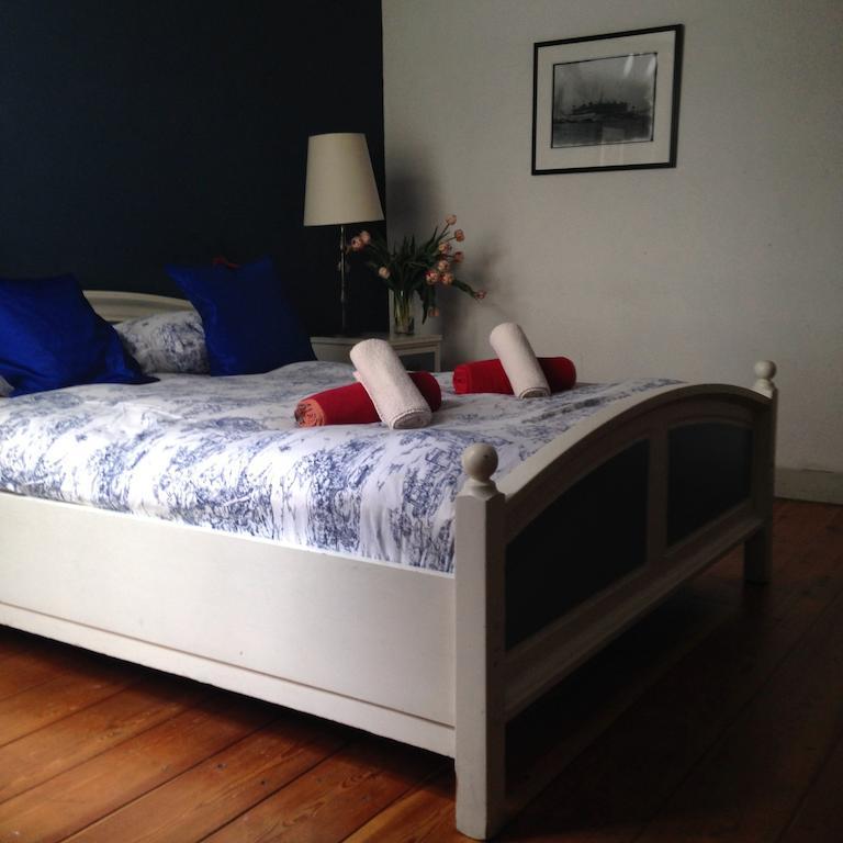 The Blue Sheep Bed & Breakfast Ámsterdam Habitación foto